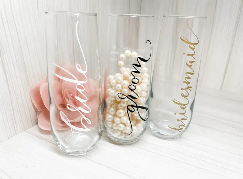 Medium-Sized Standard Engagement Gift Box