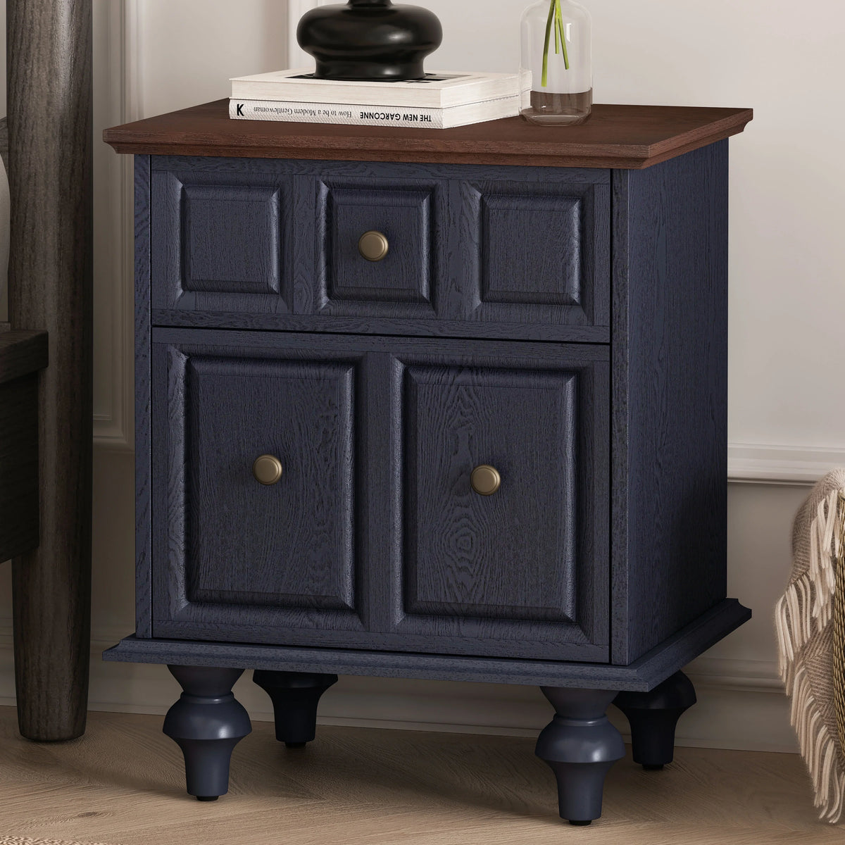 20.47"Vintage Nightstand with 2 Drawers and Roman Column Legs, Solid Wood Bedside End Table, Bedside Cabinet for Bedroom, Living Room(Set of 2)